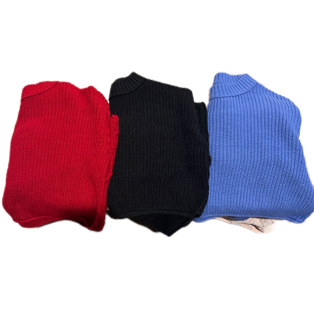 Black blue and red sweater 3pc